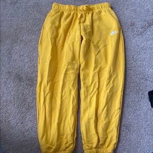 Nike Yellow Jogger Pants
Can be ironed